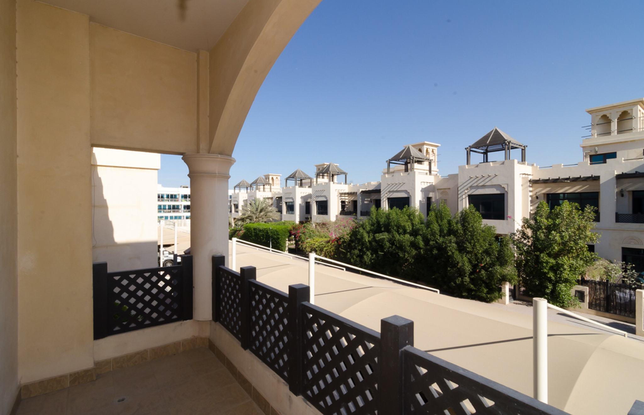 Roda Beach Resort Dubai Exterior photo