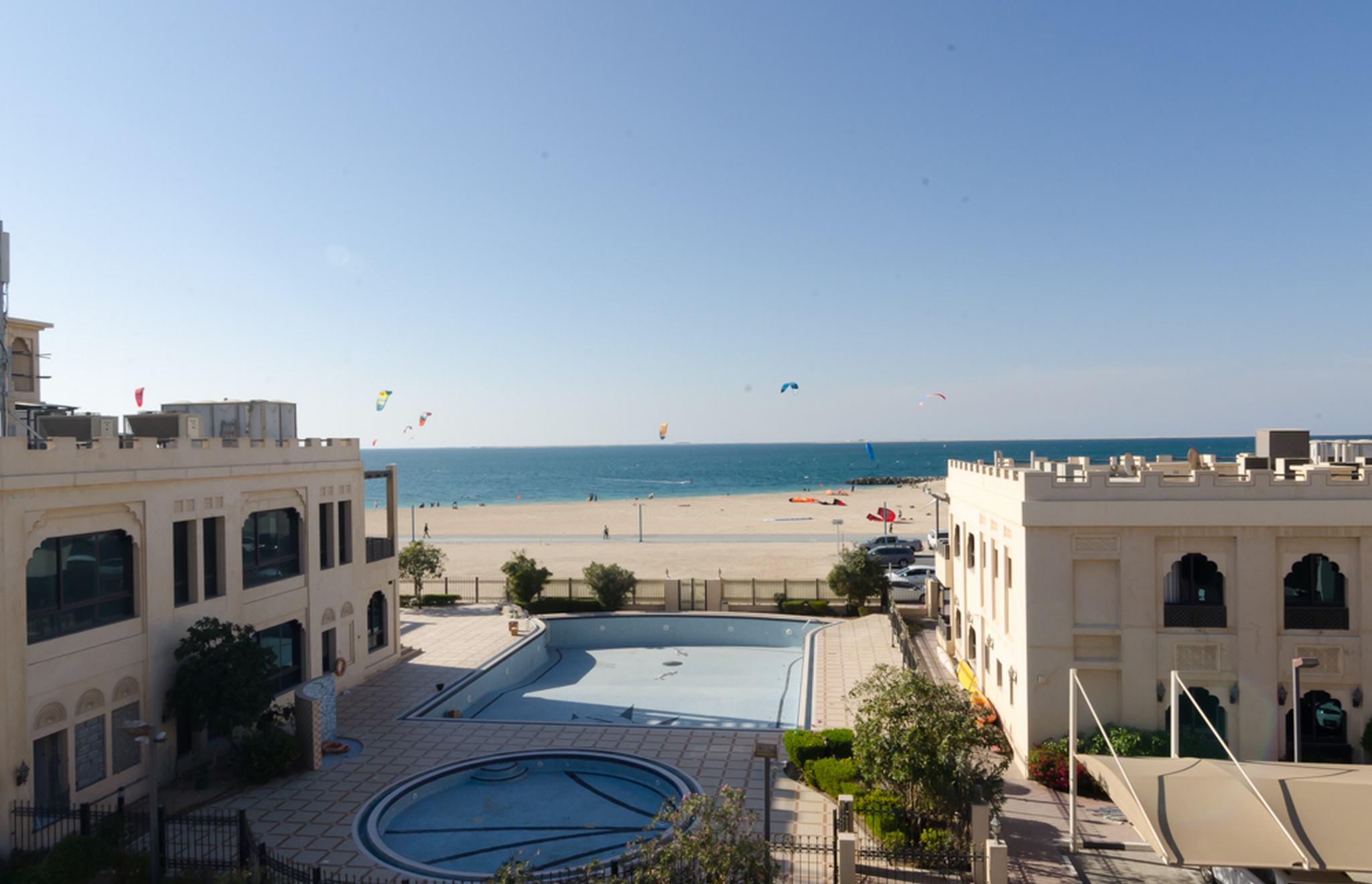 Roda Beach Resort Dubai Exterior photo